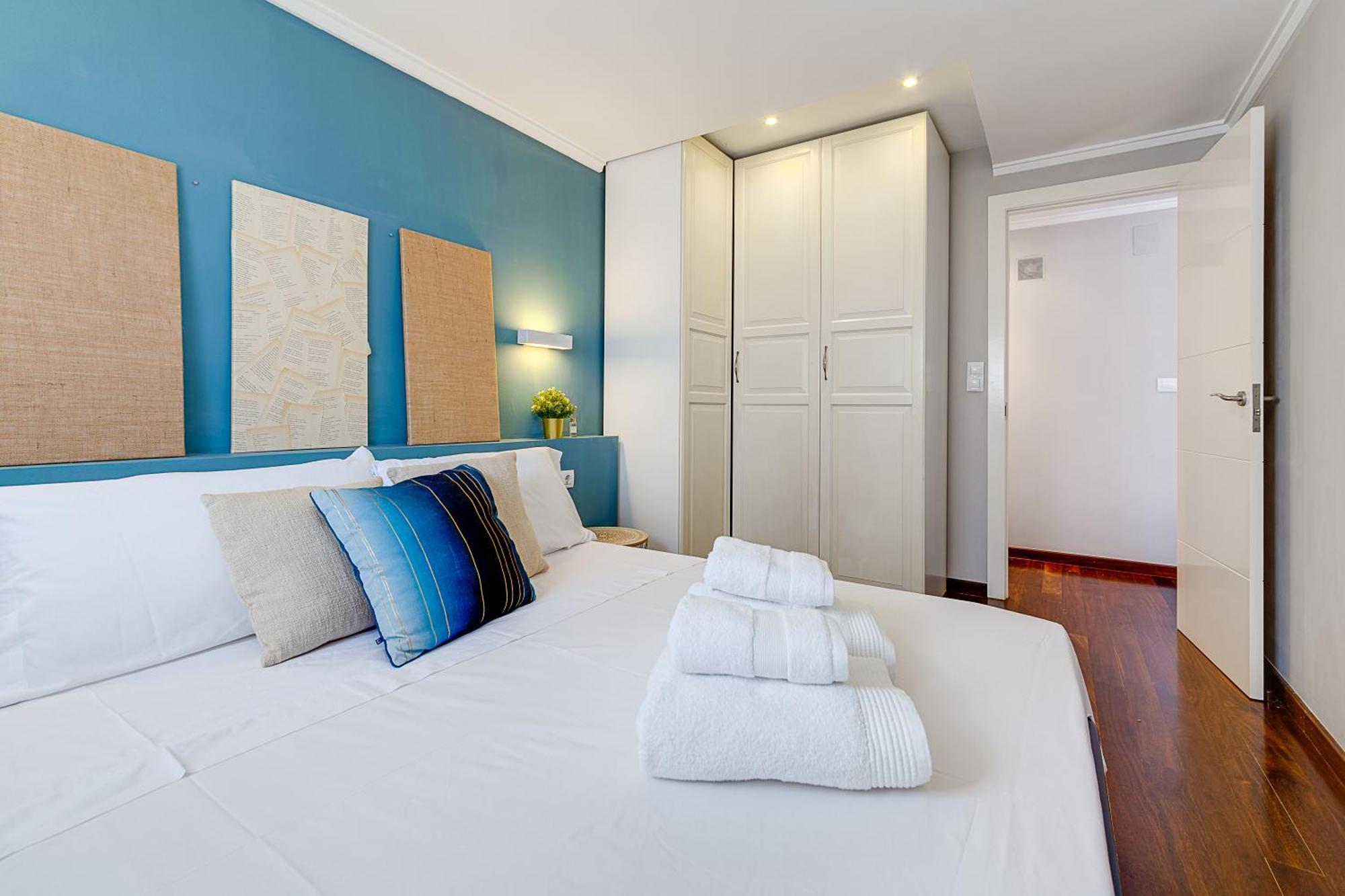 Hb Apartments - Mercado Central - Rambla Alicante - La Suite De La Playa Exterior photo